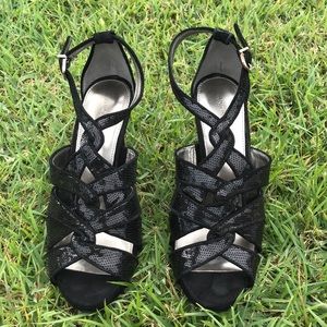 W’s sz 8 Antonio Melanie strappy heel